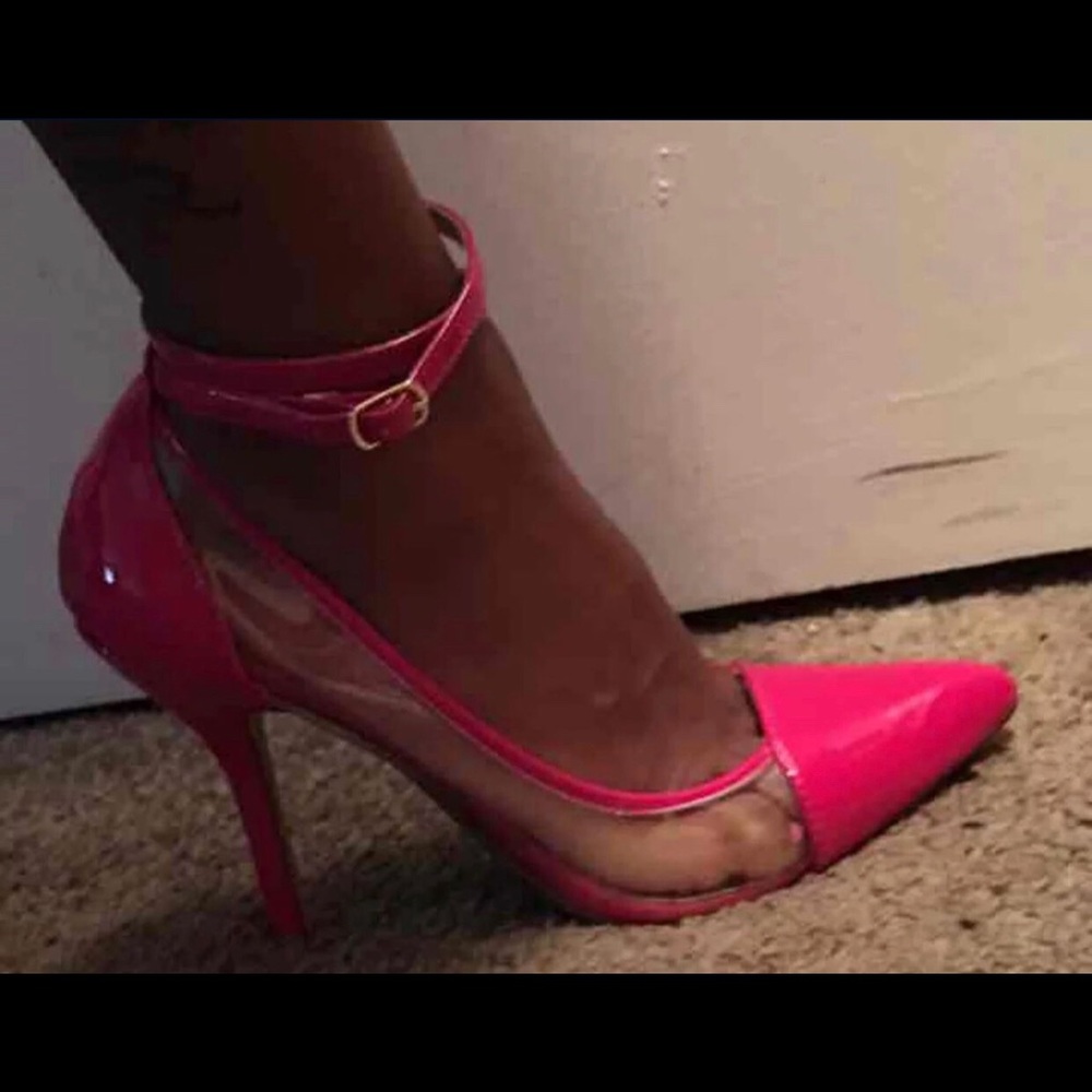 Pink Heels - Picture 6 of 6